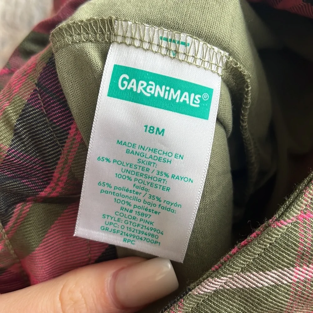 Bundle of 18 M hoodie, tracksuit jacket and skirt - Picture 4 of 8